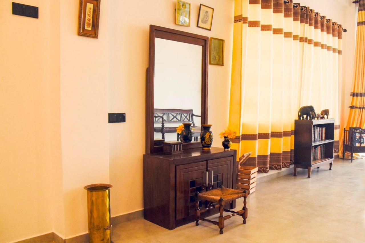 Kavin Beach Hotel Hikkaduwa Exterior photo