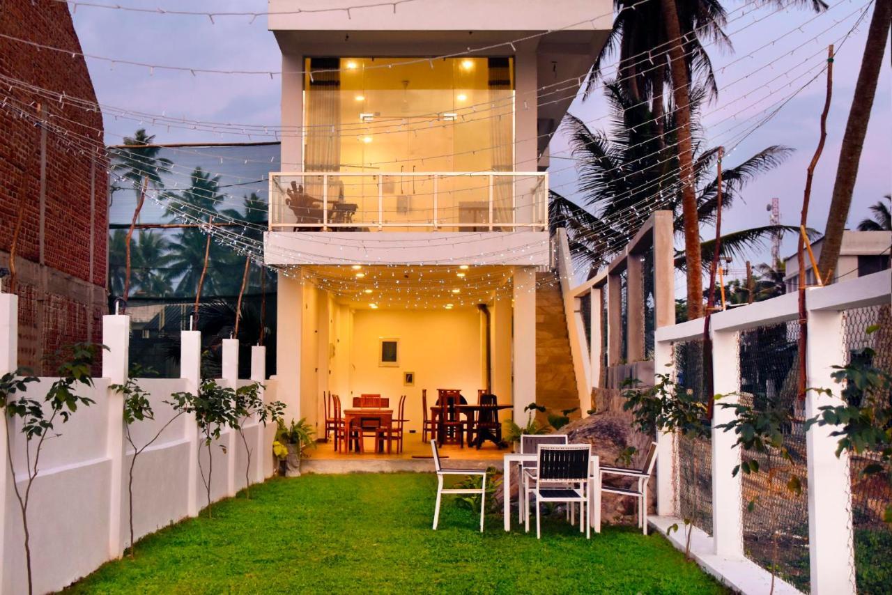 Kavin Beach Hotel Hikkaduwa Exterior photo